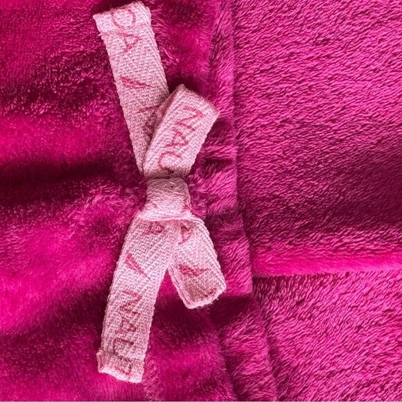 BUNDLE OF 2 NATUICA FLEECE PAJAMAS - Picture 8 of 9